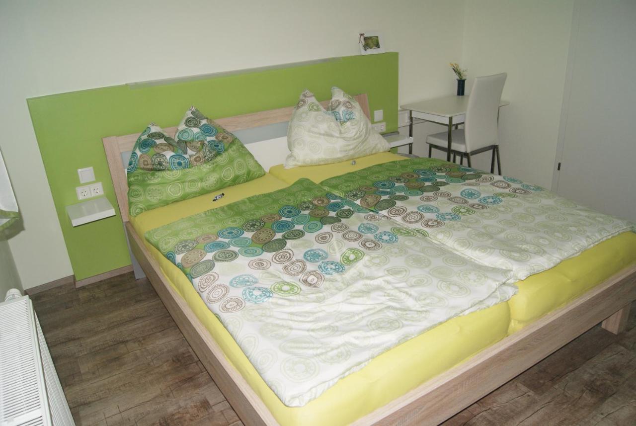 Privatzimmer Mitterbacher 丰斯多夫 外观 照片